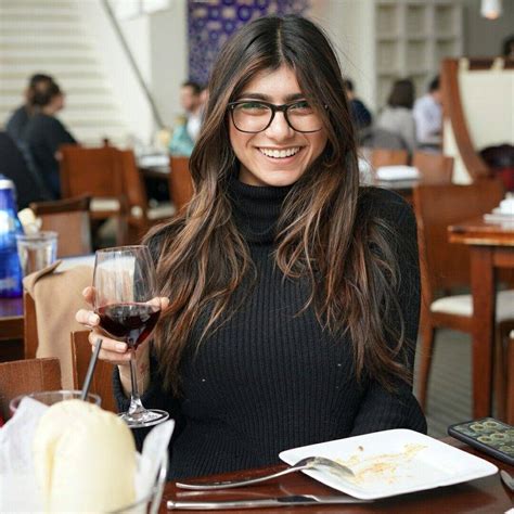 mia khalifafuck|Mia Khalifa .